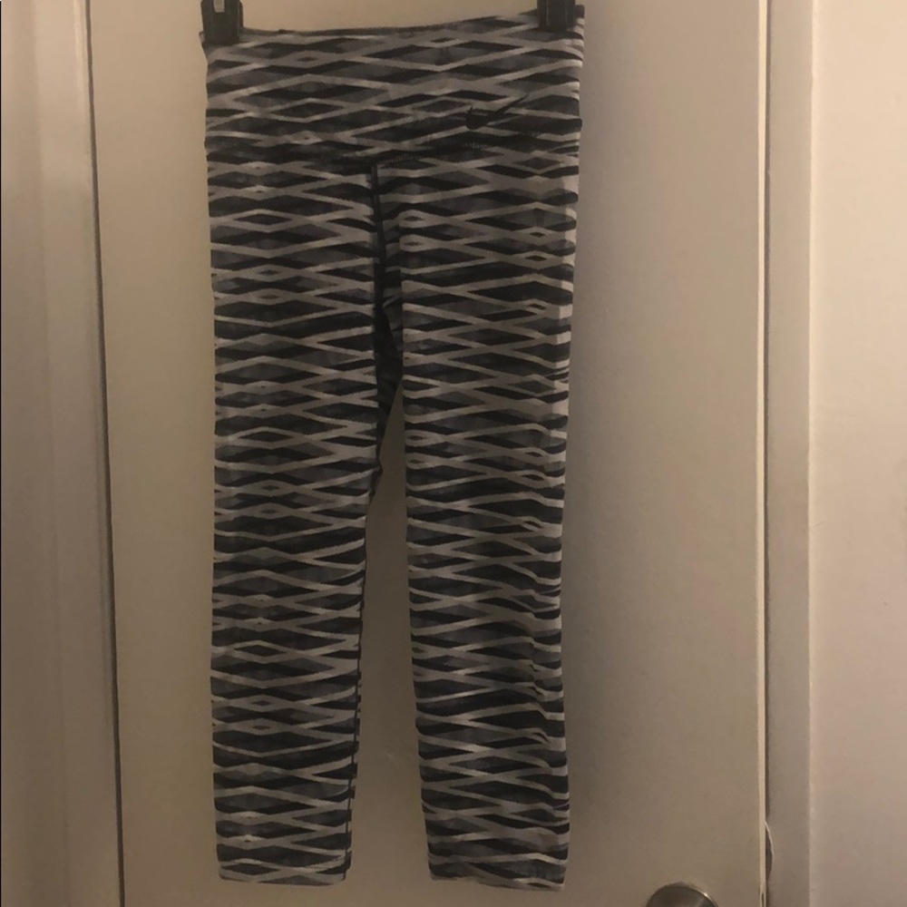 Nike High Rise Leggings